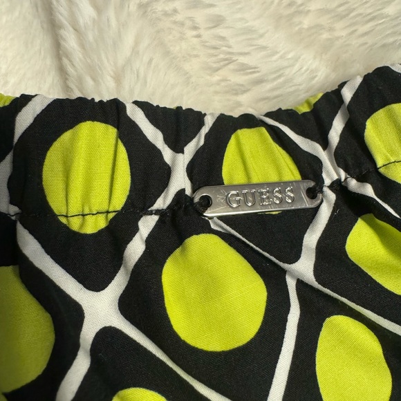 Guess Vibrant Lime and Black Patterned Long Sleeve Dress - Picture 5 of 12